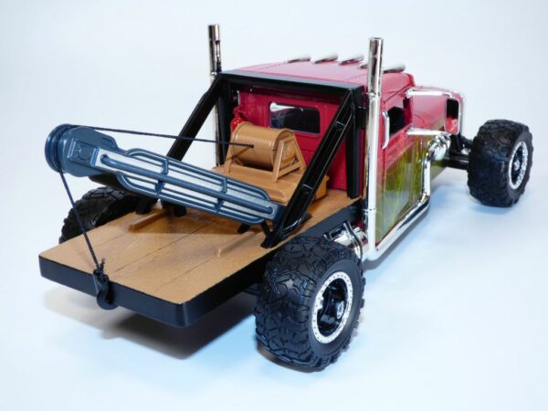 FAST & FURIOUS - Hobbs and Shaw Truck - 1:24 – Image 5