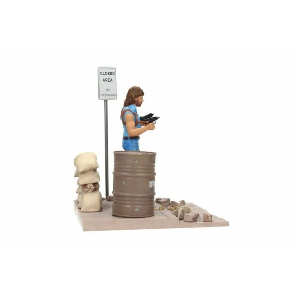 Chuck Norris Diorama Deluxe Tough Guy 18cm destock – Image 4